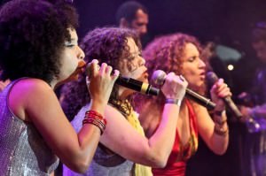 335133_302252183153366_111620842216502_983665_1796389665_o