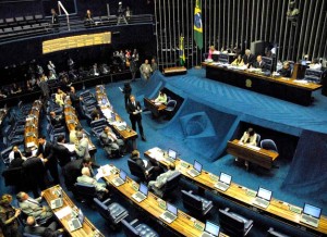 2012-07-12-senado
