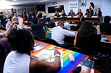 20120515124344_LGBT 1505MED