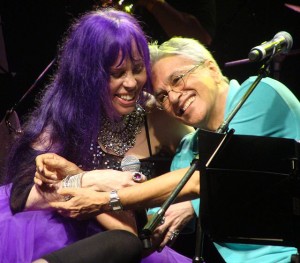Show vai contar com a participação especial de Caetano Veloso
