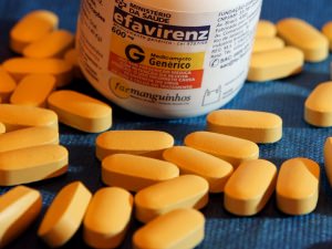 remedio-coquetel-aids-m