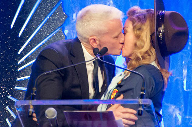 madonna-anderson-cooper-glaad