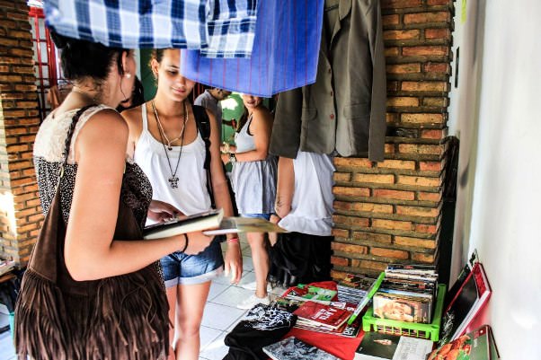 Banana Bazar (foto de Alan Teixeira) 01