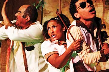 INF_REMENDANDO-A-BAHIA-dA-Outra-Companhia-de-Teatro_FOTO-por-Sidney-Rocharte