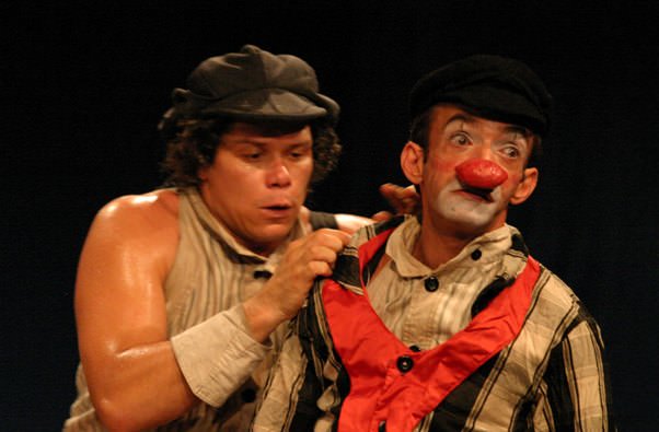 02 O Sapato do Meu Tio Manu Dias