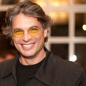 olivier-anquier-chef-de-cozinha-e-apresentador-de-televisao-1324035390423_300x300