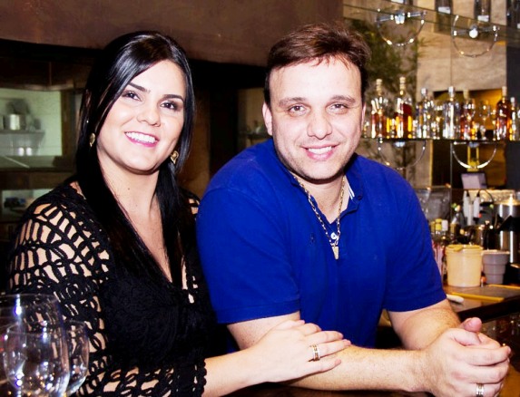 TORRE DE PIZZA - Giselle e Flavio Barbosa