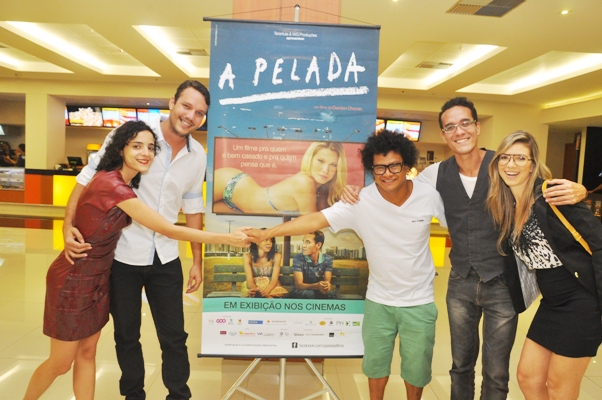 Atores do filme celebraram o sucesso do longa em Salvador (Foto: Genilson Coutinho)
