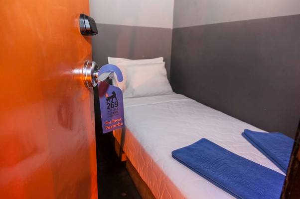 hotel2