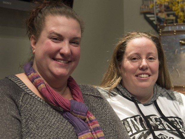 April Hoagland e Beckie Peirce em foto de 11 de novembro (Foto: Steve Griffin/The Salt Lake Tribune via AP)