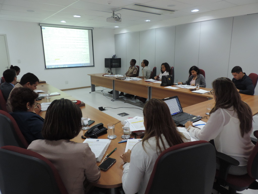 1490880651REUNIAO_PGE_PM_E_EMPRESA_CONCURSO_290317_006