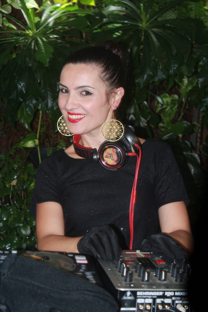DJ Barbie (Foto: Uran Rodrigues)